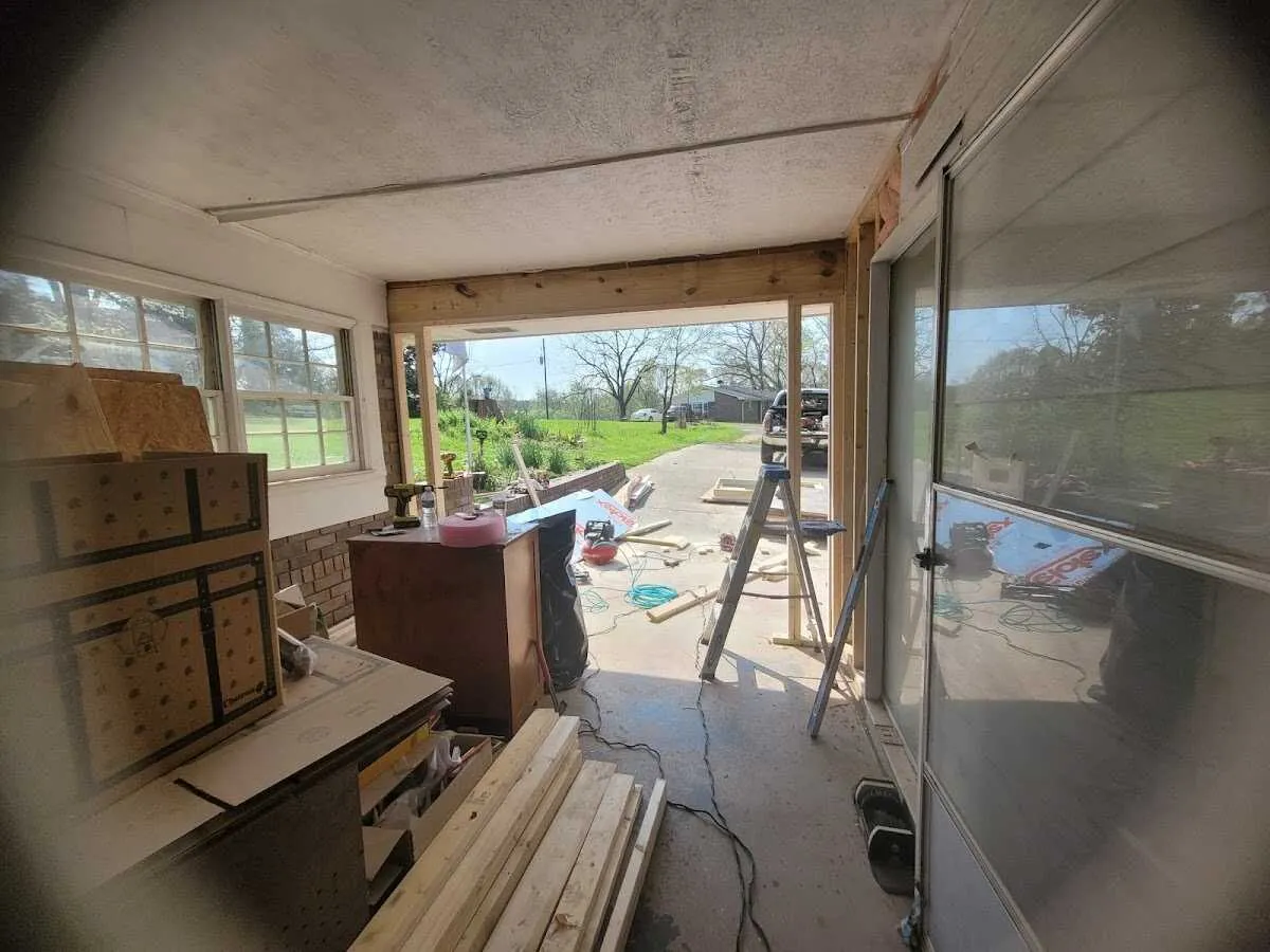 Air movers and dehumidifier for Water Mitigation Services in Hemet